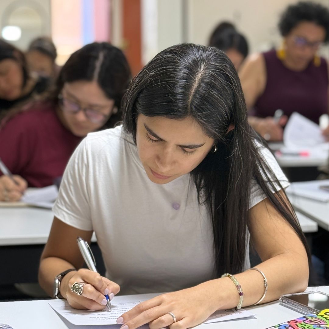 CURSO DE IDENTIDAD Y ARQUITECTURA DE MARCA - Imagen 4